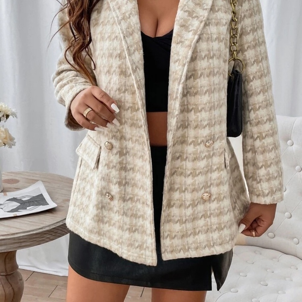 Cream Textured Houndstooth Blazer